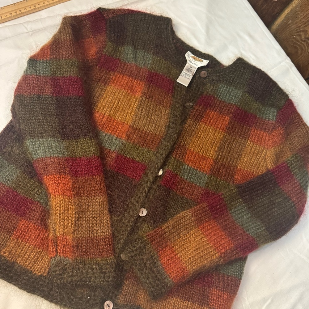 HAND KNIT …Talbots Autumn Tones Plaid Cardigan. Perfect condition - Picture 5 of 11